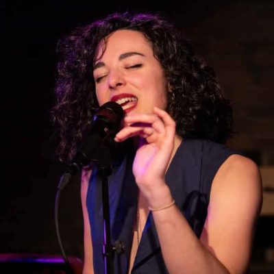 Sun 11 Jan 2026, 11:00 - From Italy to Brazil with Martina